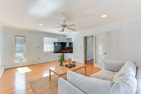 4 Mi to Lake Hartwell: Welcoming Family Home