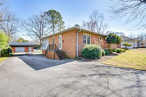 4 Mi to Lake Hartwell: Welcoming Family Home