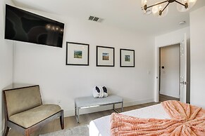 5 Mi to Jtnp: Colorful Home w/ Outdoor Oasis!