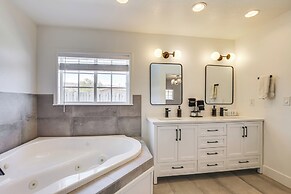 5 Mi to Jtnp: Colorful Home w/ Outdoor Oasis!