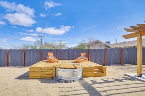 5 Mi to Jtnp: Colorful Home w/ Outdoor Oasis!