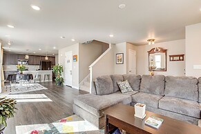Beautiful Home w/ Bonus Room & Prime Location!