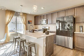 Beautiful Home w/ Bonus Room & Prime Location!