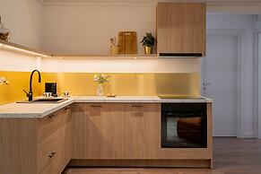 Modern Spacious 2BR Steps to Cismigiu Gardens