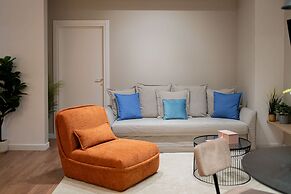 Modern Spacious 2BR Steps to Cismigiu Gardens