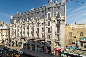 Modern Spacious 2BR Steps to Cismigiu Gardens