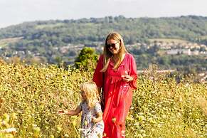 Luxury Glamping - Charlcombe Valley Orchards Bath