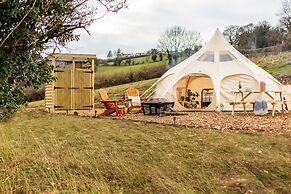 Luxury Glamping - Charlcombe Valley Orchards Bath