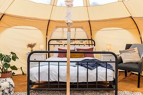 Luxury Glamping - Charlcombe Valley Orchards Bath