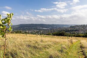 Luxury Glamping - Charlcombe Valley Orchards Bath