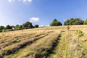Luxury Glamping - Charlcombe Valley Orchards Bath