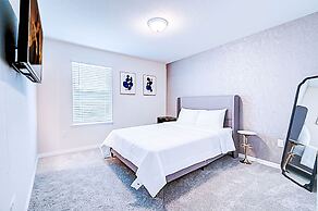 15976 Spacious Charming Family Getaway