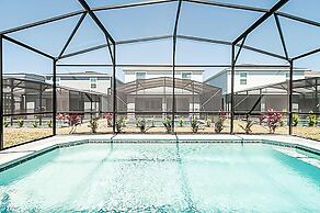 15976 Spacious Charming Family Getaway