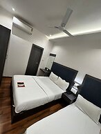 HOTEL ROYAL PALACE