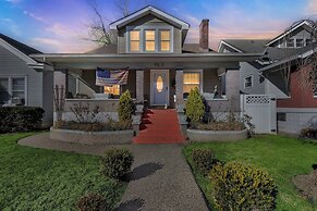 The Cozy Nest Near Wilder Park 4 Bedroom Home