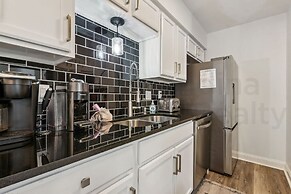 2585 Forest Ridge 2 Bedroom Condo