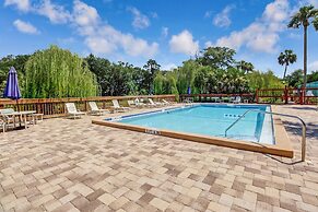 2585 Forest Ridge 2 Bedroom Condo