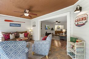 Lakefront Paradise at the Pointe - Multiple Pools