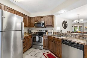 Lakefront Paradise at the Pointe - Multiple Pools