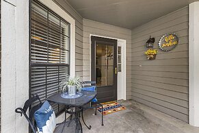 Lakefront Paradise at the Pointe - Multiple Pools