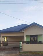 Charming Piarco Home With Garden View