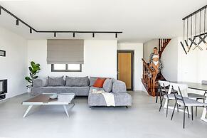 NOLA Nomadic Luxury Villas