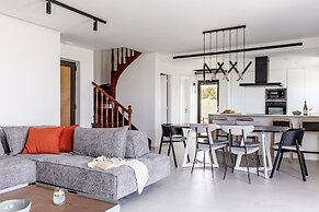 NOLA Nomadic Luxury Villas