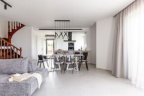 NOLA Nomadic Luxury Villas