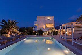 NOLA Nomadic Luxury Villas