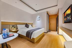 Star Season Hotel