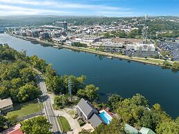 Lake Shore Landing For 20!