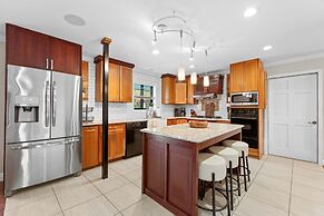 Lake Shore Landing For 20!