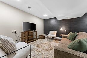 Lake Shore Landing For 20!