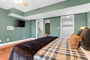 Lake Shore Landing For 20!