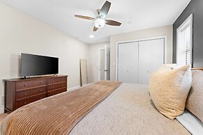 Lake Shore Landing For 20!