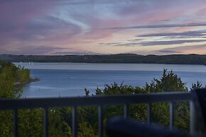 Majestic Sunset Duo: Stay for 14!