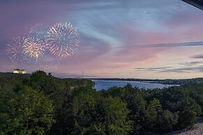 Majestic Sunset Duo: Stay for 14!