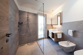 Mountain Residence CLARA