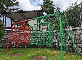 Mist n Meadows Resort