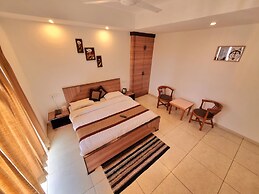 Mist n Meadows Resort