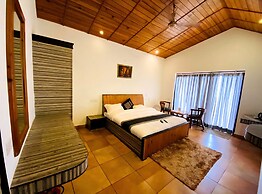 Mist n Meadows Resort