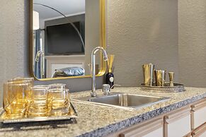 Ozark Retreat at the Pointe