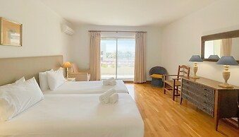 Poolside Bliss T1 HsR Vilamarina