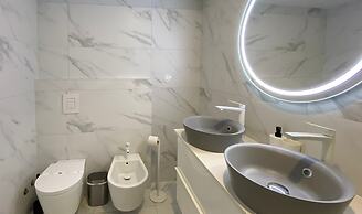 Penthouse Triplex com Jacuzzi T3 HsR Vilamarina