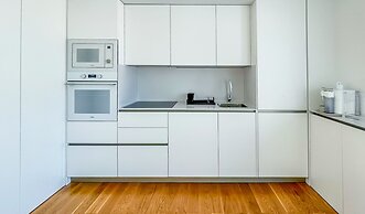 Penthouse Triplex com Jacuzzi T3 HsR Vilamarina