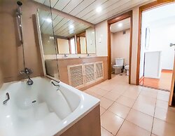 Por do Sol Dourado T2 HsR Vilamarina