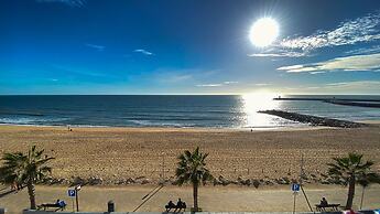 WOW Frente Praia II T2 HsR Quarteira