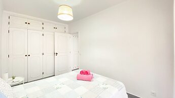 WOW Frente Praia II T2 HsR Quarteira