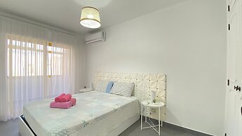 WOW Frente Praia II T2 HsR Quarteira