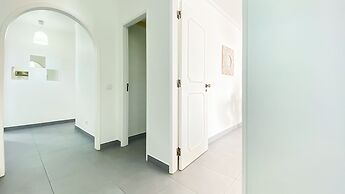 WOW Frente Praia II T2 HsR Quarteira